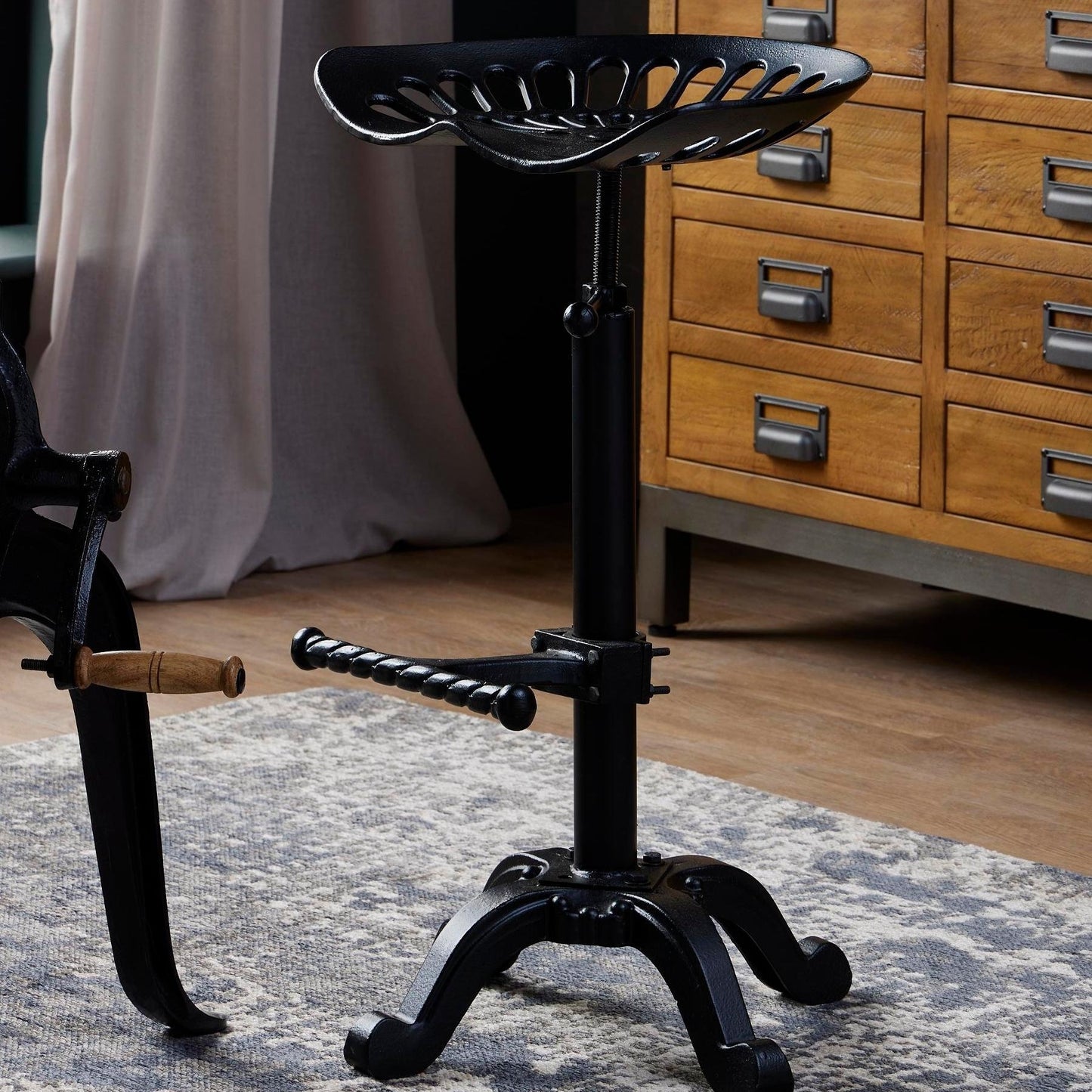 Adjustable Tractor Seat/Stool